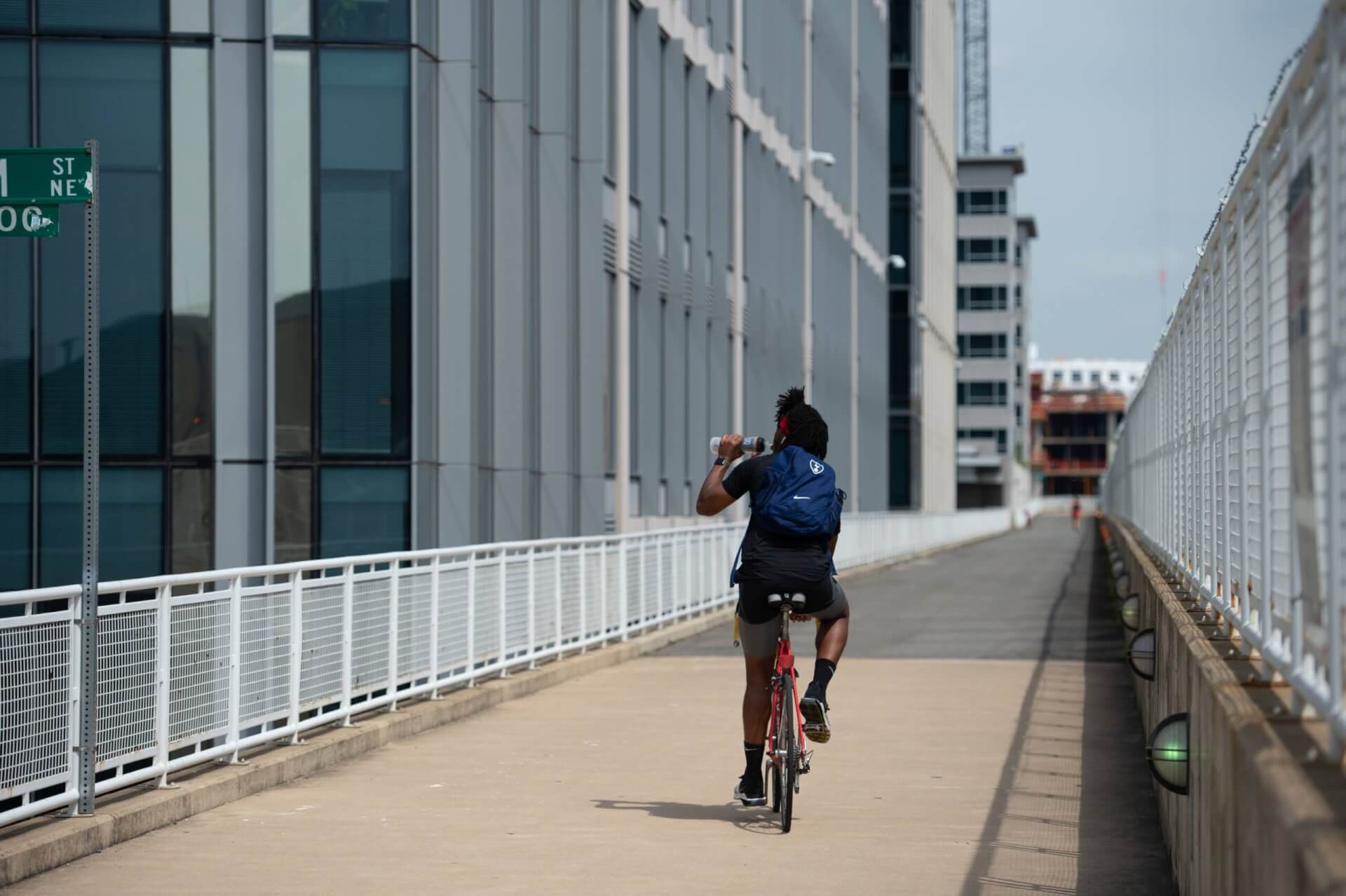 Thumbnail for 6 Tips for a More Comfortable Summer Commute
