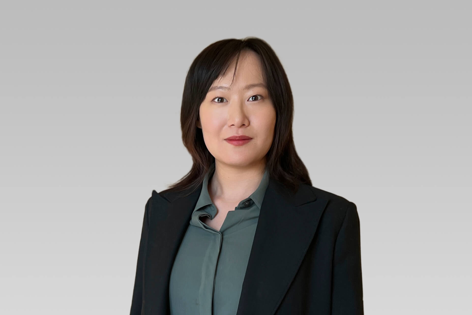 Joyce Xin Headshot